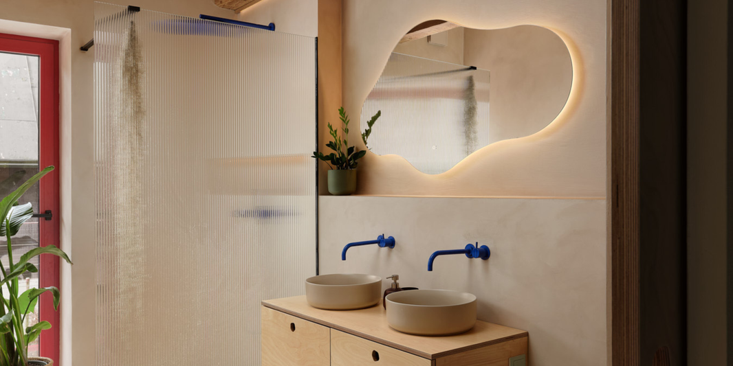 Microcement in a bathroom: a complete guide for clients and tradespeople