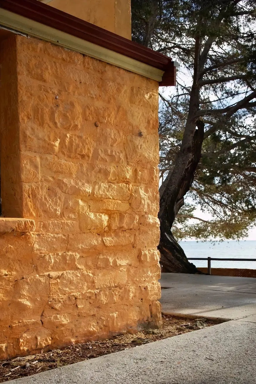 Bauwerk Limewash - Saffron